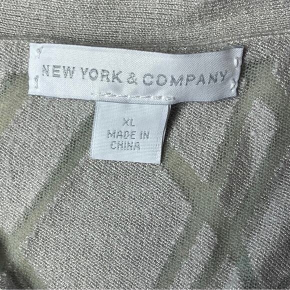 New York & Company cardigan light gray lightweight with sheer print detail sz XL - Picture 3 of 5